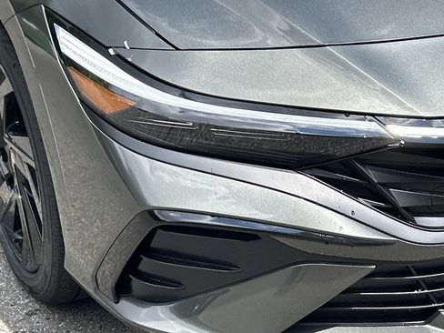 New 2026 Hyundai Elantra SEL Sport Premium FWD image 10