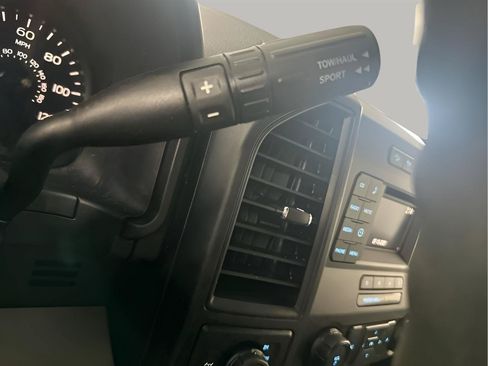 Used 2017 Ford F150 XL w/ Equipment Group 101A Mid AWD/4WD image 12