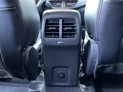 Used 2025 Ford Escape ST-Line image 37