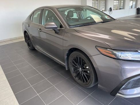 Used 2024 Toyota Camry XSE image 5