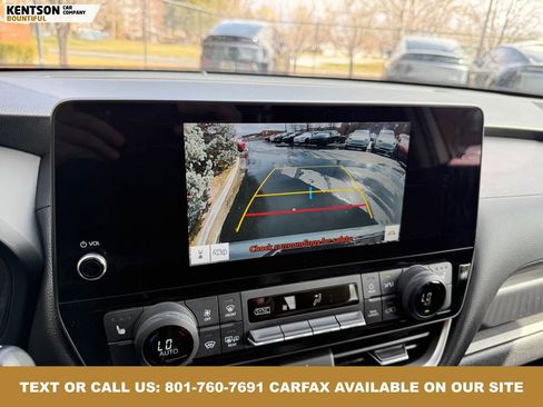 Used 2025 Toyota Grand Highlander AWD image 30