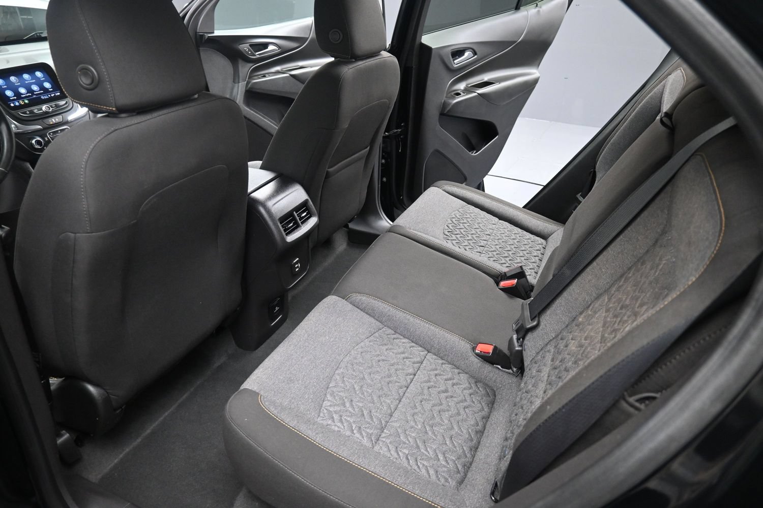 Used 2024 Chevrolet Equinox LT AWD/4WD image 36