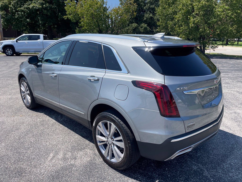 Used 2024 Cadillac XT5 Premium Luxury AWD/4WD image 7