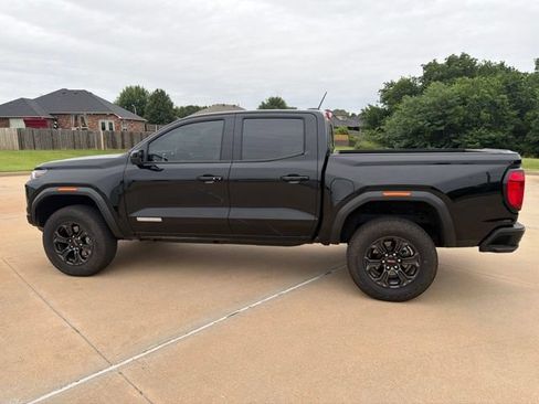 Used 2025 GMC Canyon Elevation w/ Convenience Package RWD image 2