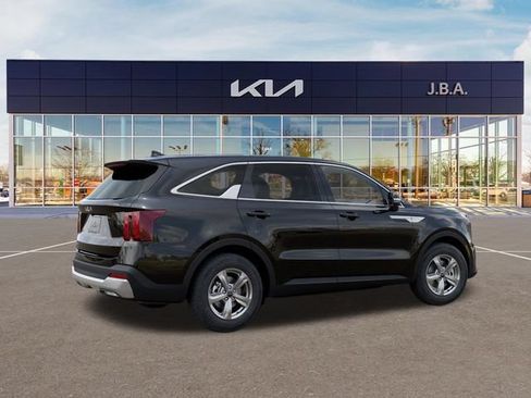 New 2026 Kia Sorento LX FWD image 6