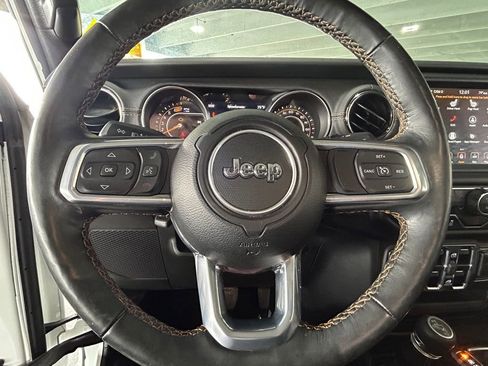 Used 2023 Jeep Wrangler Altitude image 26