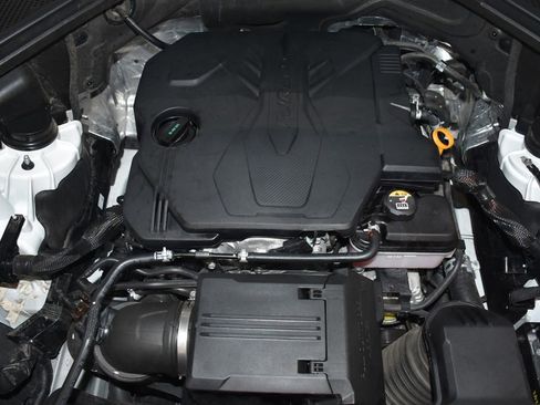 Used 2024 Genesis GV80 2.5T image 7