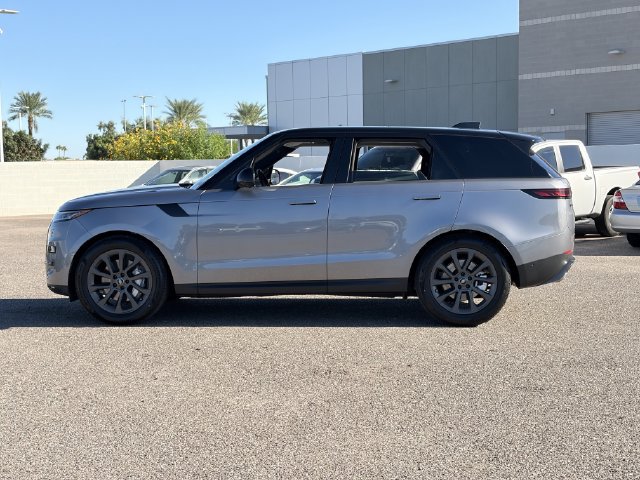 Used 2024 Land Rover Range Rover Sport SE AWD/4WD image 29