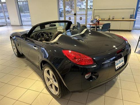 Used 2006 Pontiac Solstice Convertible w/ Premium Package image 30
