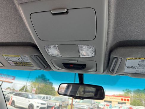 Used 2010 Toyota Tacoma 4x4 Double Cab image 18