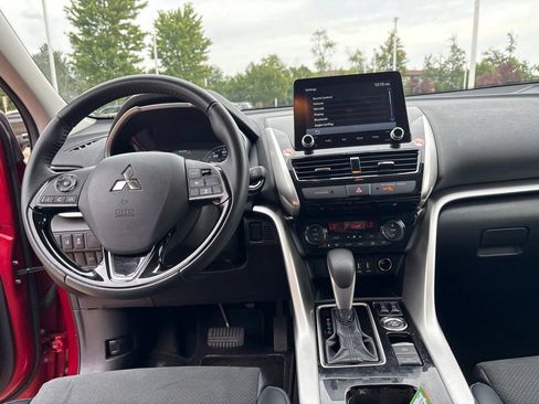 Used 2025 Mitsubishi Eclipse Cross SE AWD/4WD image 22