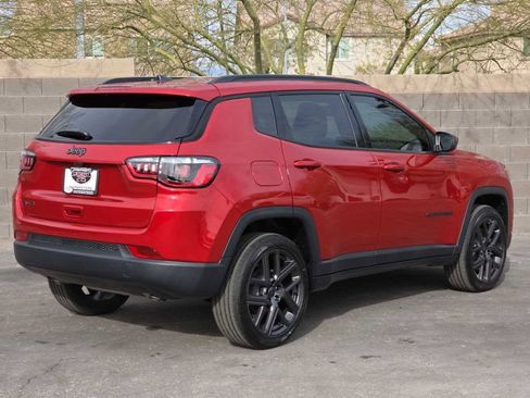 New 2026 Jeep Compass Latitude AWD/4WD image 9