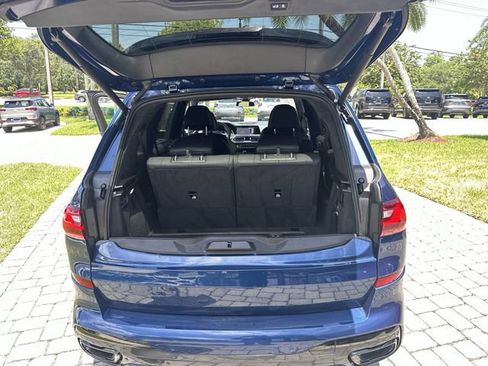 Used 2021 BMW X7 xDrive40i w/ M Sport Package AWD/4WD image 28