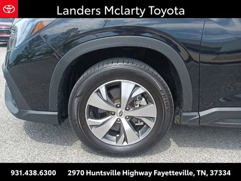 Used 2023 Subaru Ascent Premium w/ Convenience Package AWD/4WD image 10