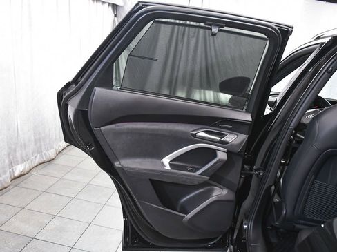 Used 2025 Audi SQ5 Premium Plus w/ Premium Plus Package AWD/4WD image 16