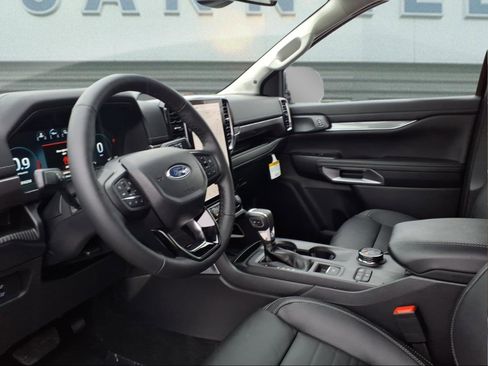 New 2025 Ford Ranger Lariat w/ Convenience Package image 10