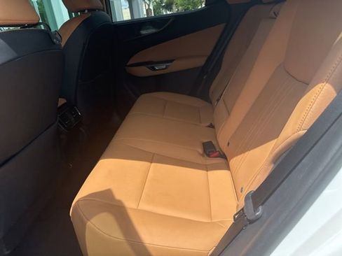 Used 2024 Lexus NX 250 FWD w/ Towing Package (2000 Lbs) image 5