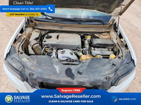 Used 2019 Jeep Cherokee Latitude Plus AWD/4WD image 16