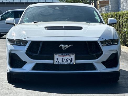 Used 2024 Ford Mustang GT Premium image 9