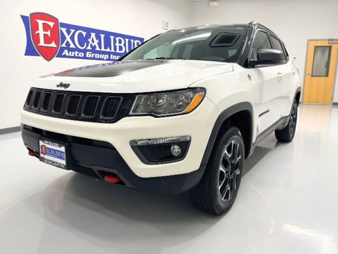 Used 2021 Jeep Compass Trailhawk image 4