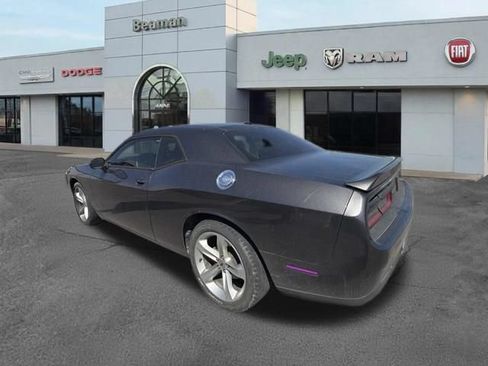 Used 2018 Dodge Challenger SXT w/ Super Sport Group (SS/T) RWD image 3