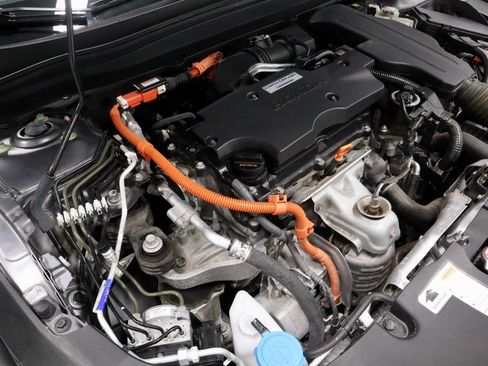 Used 2020 Honda Accord Touring image 18
