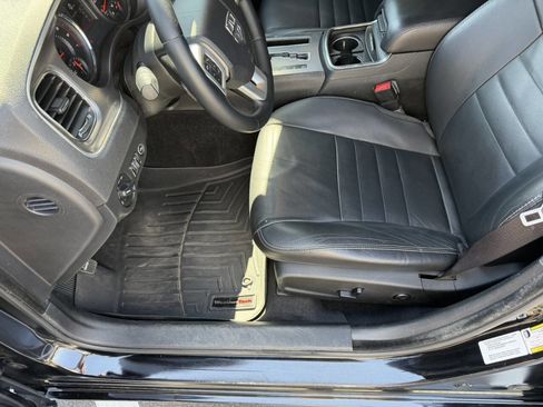 Used 2014 Dodge Charger R/T RWD image 26