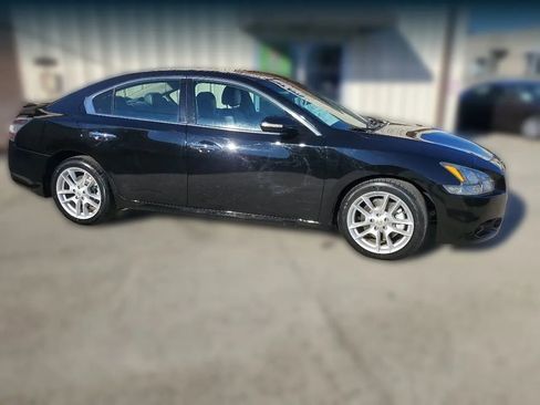Used 2014 Nissan Maxima 3.5 SV w/ Sport Package image 11