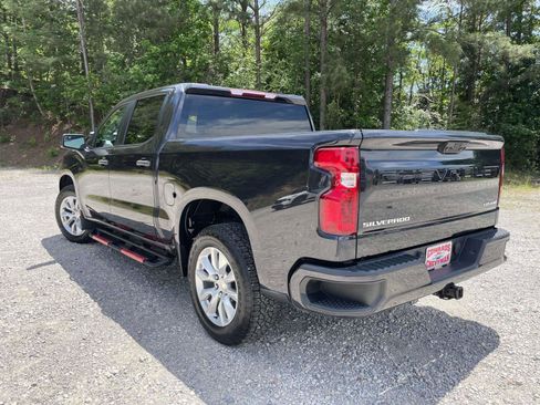 Used 2022 Chevrolet Silverado 1500 Custom RWD image 22