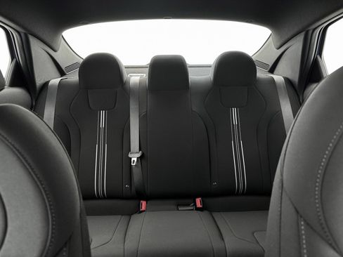 New 2025 Hyundai Elantra Sport FWD image 16