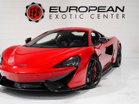 Used 2017 McLaren 570S Coupe RWD image 4