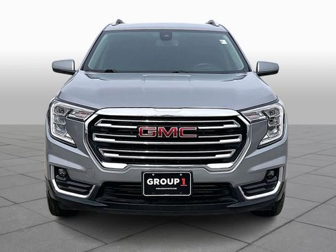 Certified 2024 GMC Terrain SLT image 4