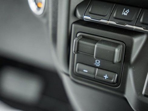 New 2026 Chevrolet Silverado 2500 Custom w/ Custom Value Package image 29