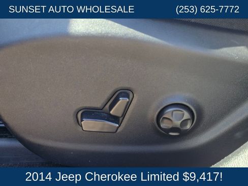 Used 2014 Jeep Cherokee Limited w/ Technology Group AWD/4WD image 28