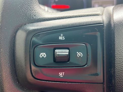 Used 2020 Chevrolet Silverado 1500 Custom Trail Boss w/ Custom Convenience Package AWD/4WD image 13