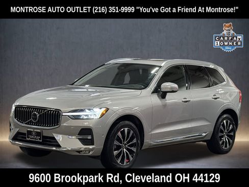 Used 2023 Volvo XC60 B5 Plus image 8