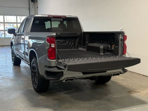 Certified 2025 Chevrolet Silverado 1500 RST w/ Convenience Package II image 4