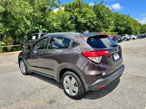 Used 2019 Honda HR-V EX image 10