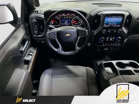 Used 2021 Chevrolet Silverado 1500 LT AWD/4WD image 24