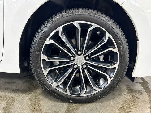 Used 2016 Toyota Corolla S w/ Driver Convenience Package image 30