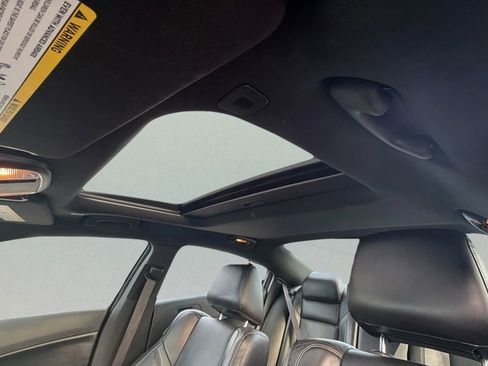 Used 2021 Dodge Charger SXT w/ Leather Interior Group image 21