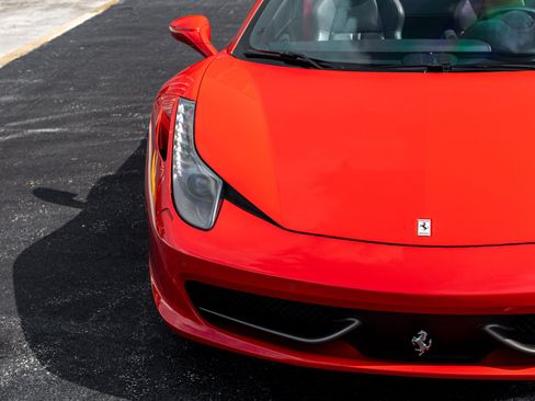 Used 2013 Ferrari 458 Spider RWD image 20