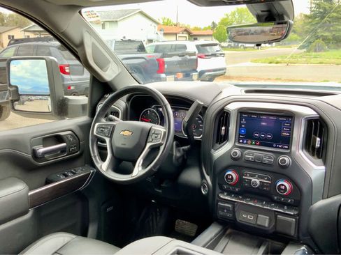 Used 2020 Chevrolet Silverado 2500 LTZ w/ LTZ Plus Package AWD/4WD image 34