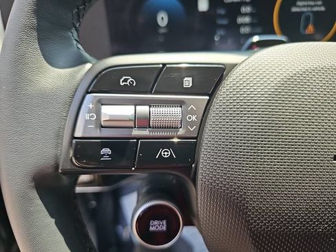 Used 2025 Hyundai Ioniq 5 SEL RWD image 14