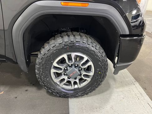 Used 2022 GMC Sierra 2500 AT4 w/ Gooseneck/5TH Wheel Package image 9