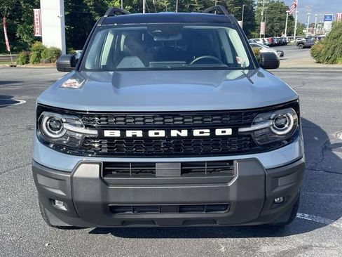 Used 2025 Ford Bronco Sport Outer Banks AWD/4WD image 3
