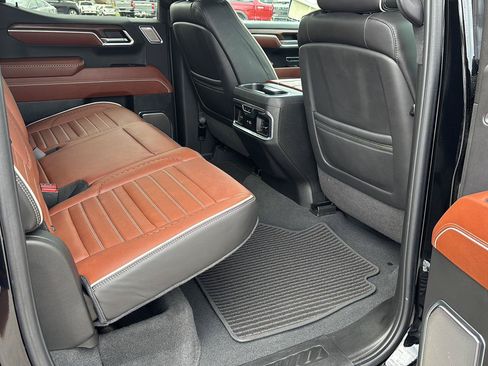 Used 2024 GMC Sierra 1500 Denali Ultimate AWD/4WD image 23