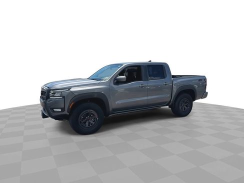 Used 2026 Nissan Frontier PRO-4X AWD/4WD image 4