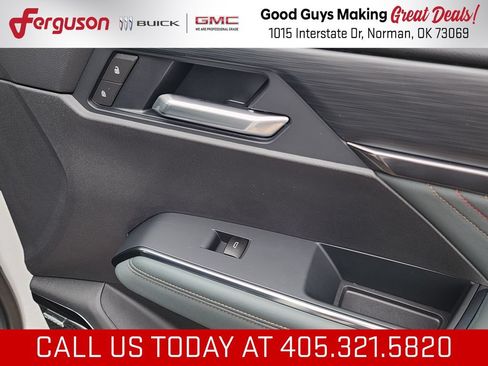 New 2026 GMC Acadia AT4 w/ Luxury Package AWD/4WD image 41