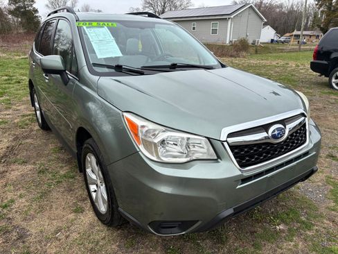 Used 2014 Subaru Forester 2.5i Premium w/ All-Weather Package image 3